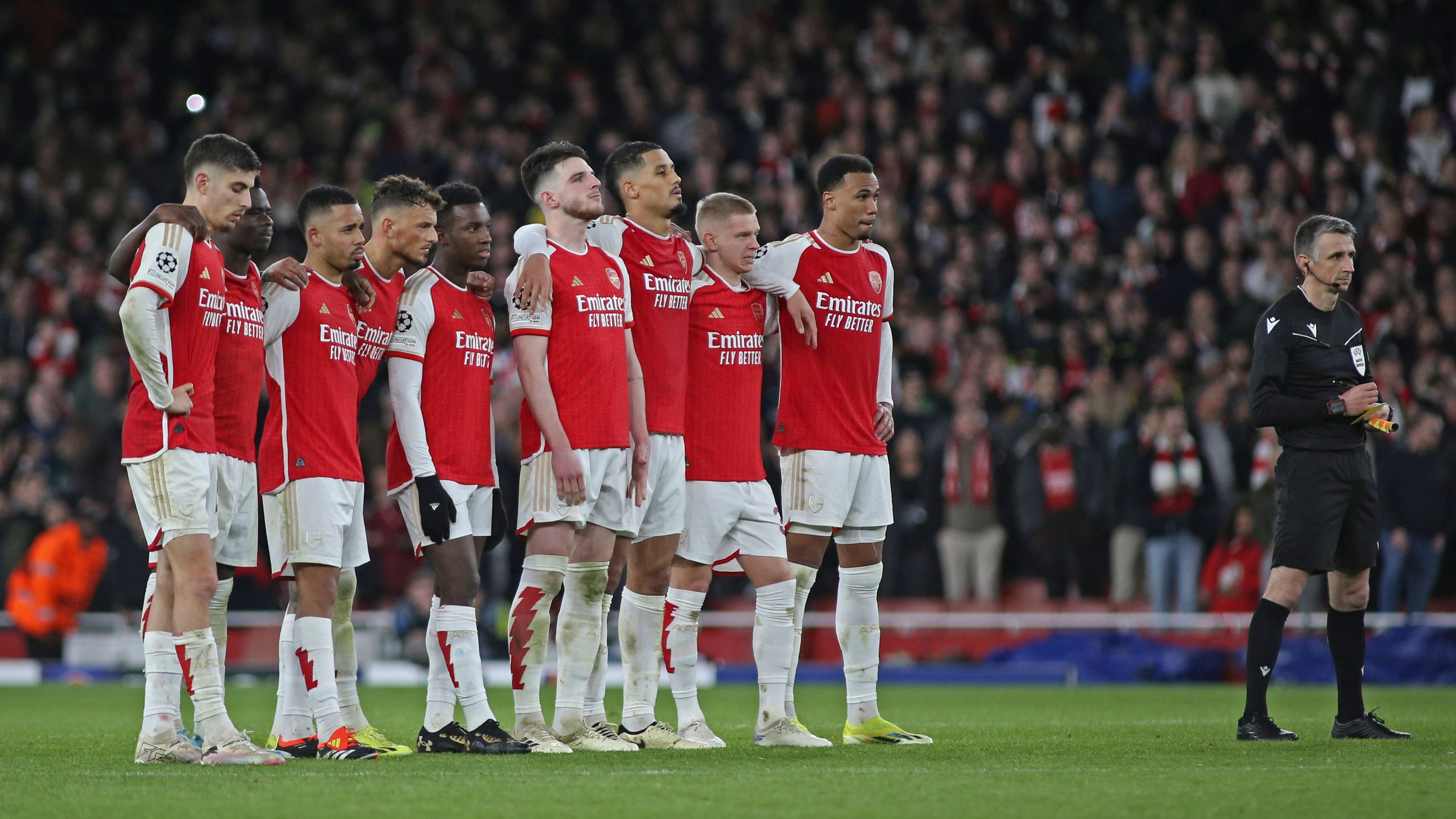 <strong>3. Platz: FC Arsenal</strong><br>Arsenal hat sich unter Trainer Mikel Arteta kontinuierlich weiterentwickelt, der Lohn: Erstmals seit 2010 stehen die "Gunners" im Viertelfinale der Königsklasse - und das beim Comeback nach sechs Jahren völliger Abwesenheit. Offensiv ist das Team extrem stark und defensiv lässt man wenig anbrennen. Gegen den FC Porto tat sich die Londoner dennoch schwer. Fehlt die Erfahrung?