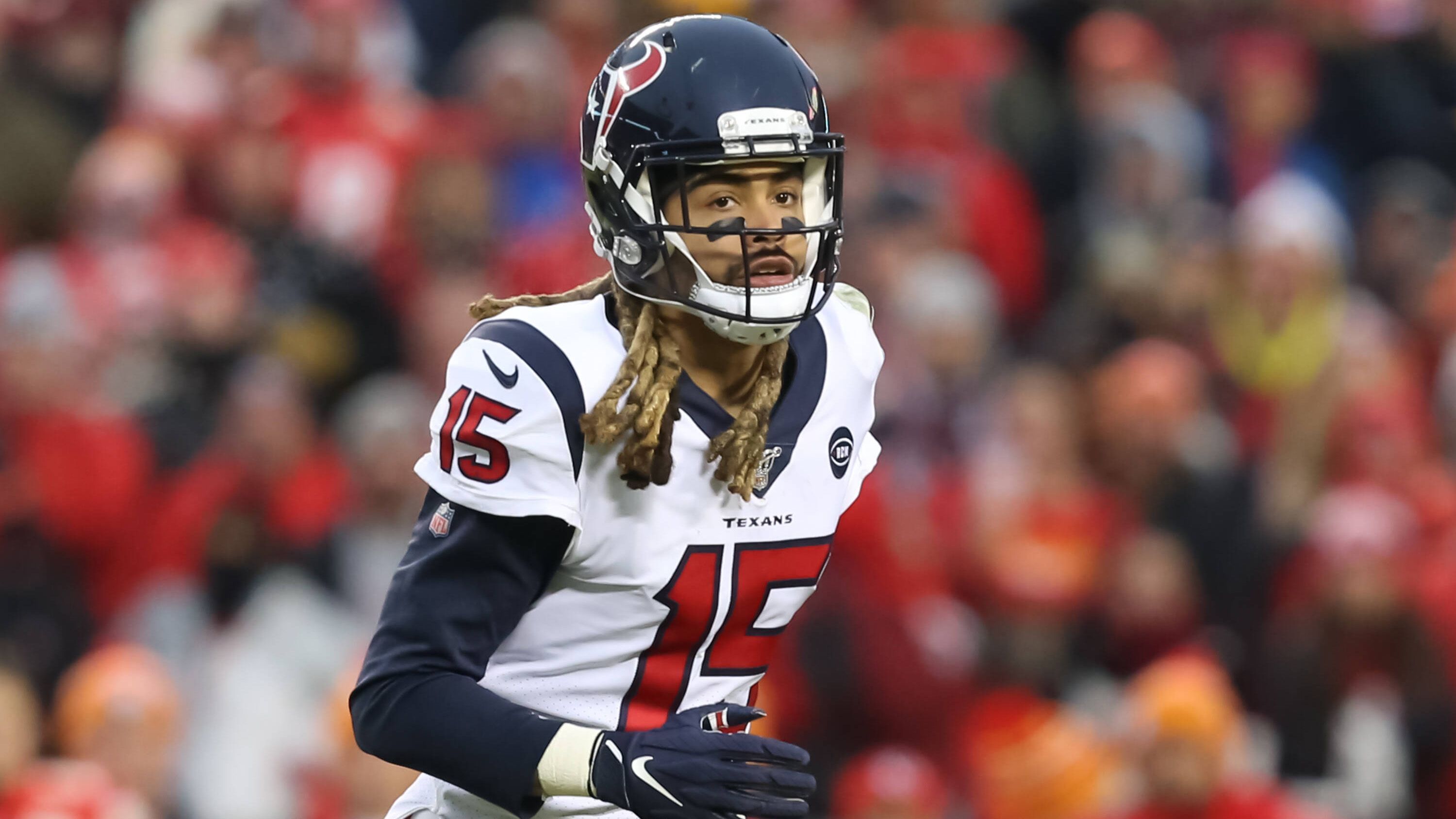 
                <strong>Will Fuller V. (Miami Dolphins - Wide Receiver)</strong><br>
                &#x2022; Alte Trikotnummer: 15 (Houston Texans) - <br>&#x2022; Neue Trikotnummer: 3<br>
              