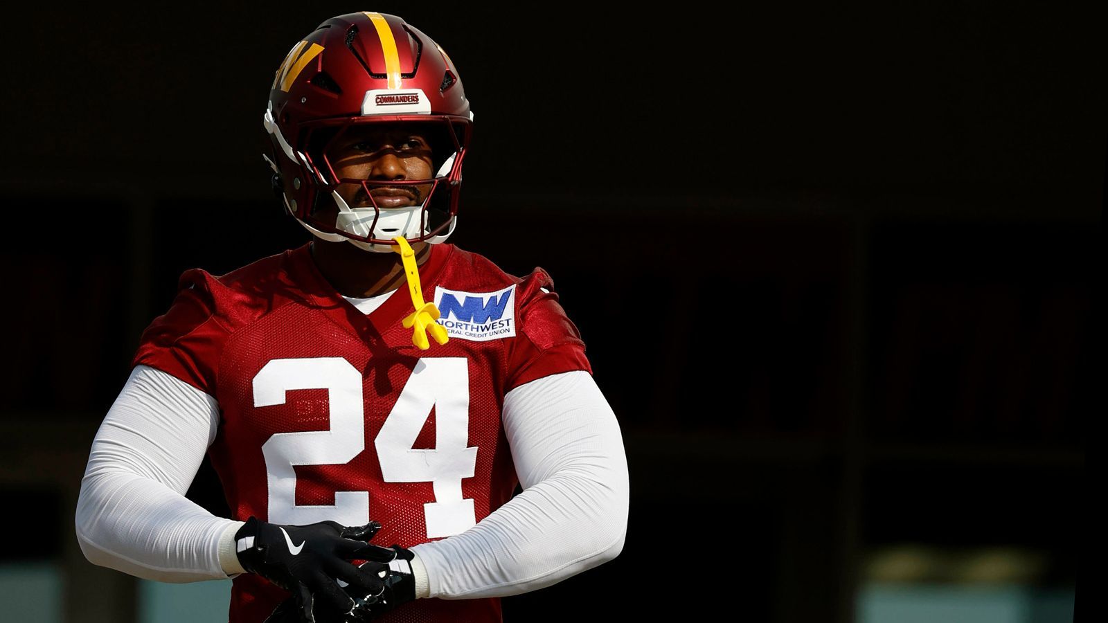 <strong>21. Platz - geteilt:&nbsp;</strong>Von Miller (Washington Commanders)<br><strong>Overall-Rating:</strong> 83