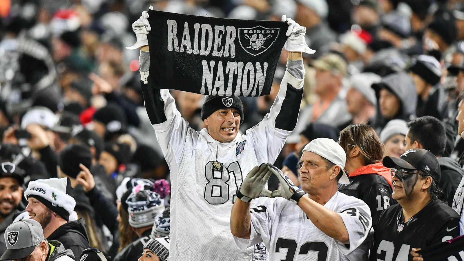 
                <strong>Platz 17: Oakland Raiders</strong><br>
                
              