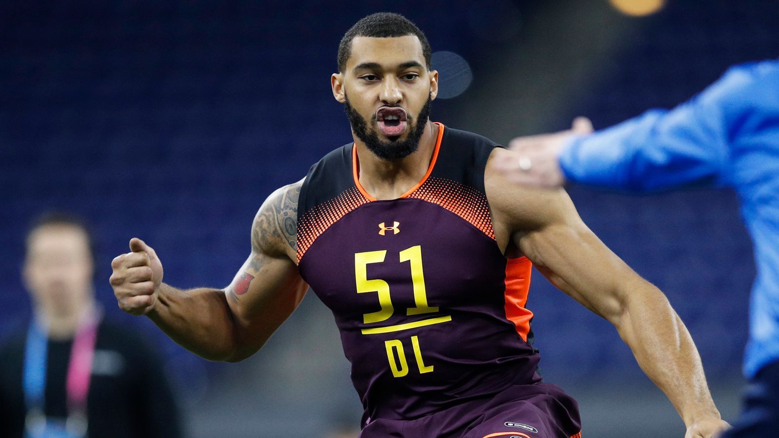 
                <strong>8. Pick: Montez Sweat - Detroit Lions</strong><br>
                Position: Defensive EndCollege: Mississippi State
              