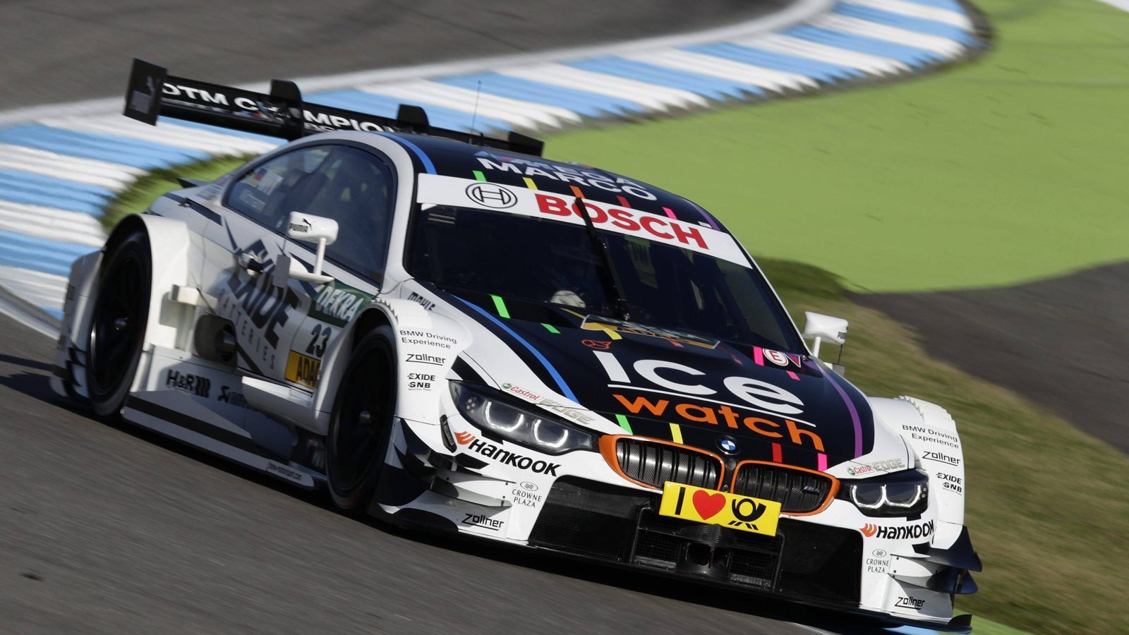 
                <strong>2014: BMW M4 DTM </strong><br>
                Marco Wittmann
              