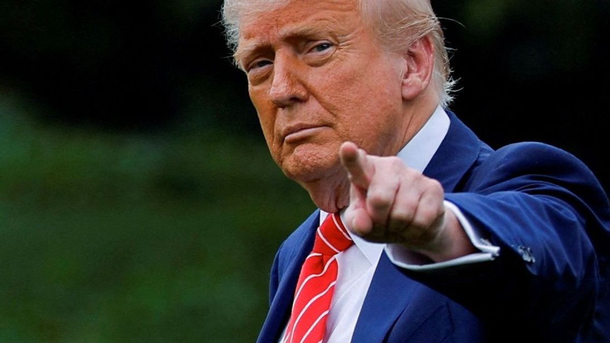 USA-COURT/TRUMP-FIRINGS