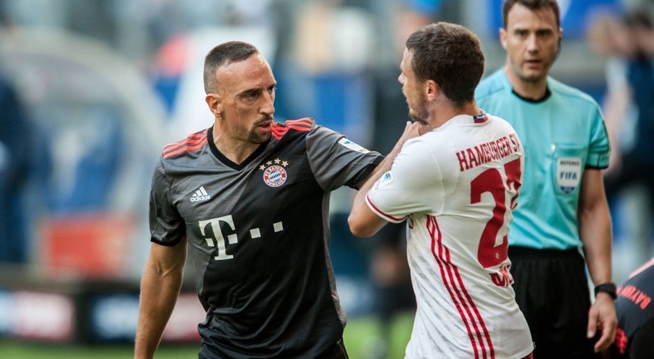 
                <strong>5. Spieltag: Hamburger SV - FC Bayern 0:1</strong><br>
                Ein typischer Ribery. Nachdem der Franzose bereits den Freistoß für sich zugesprochen bekommt, kneift er Nicolai Müller in die Wange. Klare Tätlichkeit. Aber Referee Felix Zwayer zeigt nur Gelb. Glück für Bayern und Ribery, denn Kimmich trifft in der 88. Minute zum 1:0 Endstand - nach Pass von Ribery.
              