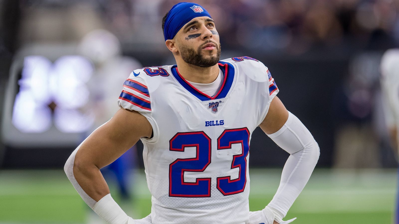 
                <strong>Micah Hyde (Safety - Buffalo Bills)</strong><br>
                "Jedes Spiel in dieser Liga ist eine schwierige Herausforderung mit verschiedenen Waffen und verschiedenen Umständen", so Safety Micah Hyde. Das trifft zwar vor allem auf die tiefe Star-Offense der Kansas City Chiefs um Mahomes, Hill und Kelce zu, jedoch auch auf die Secondary der AFC-East-Champions. Mit White, Johnson, Micah Hyde und seinem Partner Jordan Poyer sind die Bills hervorragend besetzt. Hyde selbst ist mit seinen 30 Jahren extrem erfahren, hat in den letzten acht Jahren nur drei Spiele verpasst und wurde nicht umsonst 2017 in den Pro Bowl gewählt.
              