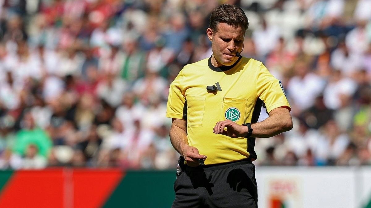 Seine Zeit ist abgelaufen: Schiedsrichter Felix Brych