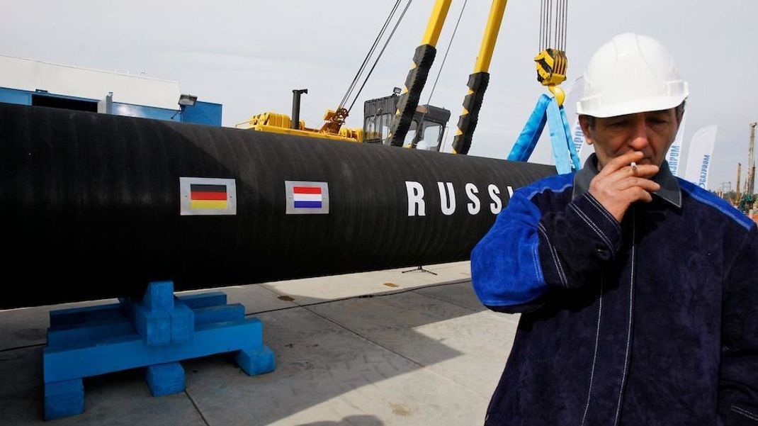 Ein russischer Arbeiter beim Bau der Nord Stream 1