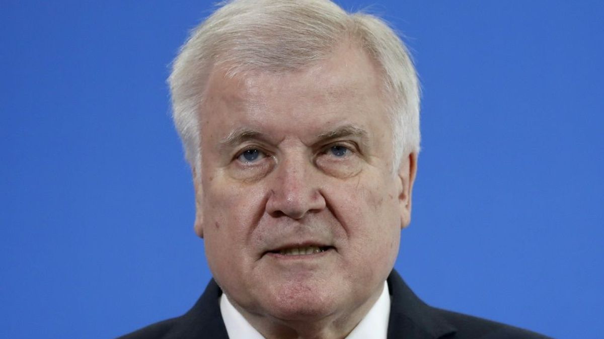 Innenminister Seehofer äußerst sich zum Chemnitzer FC