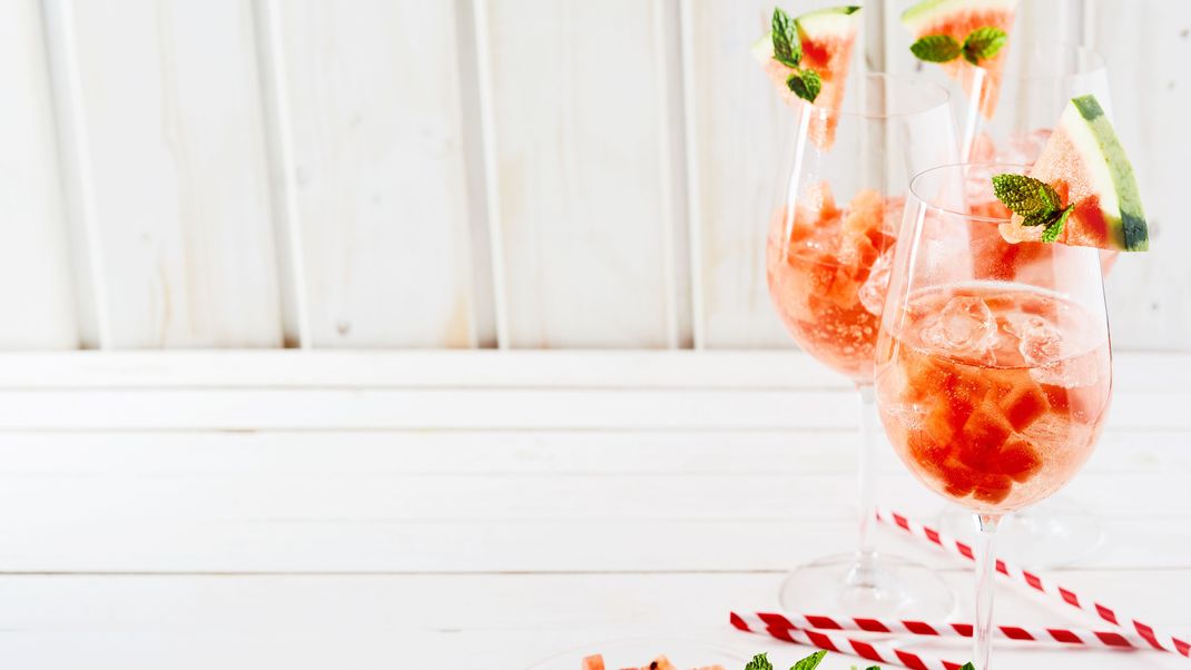 Lieblingsrezept für Sommerabende: Wassermelonen Spritz.