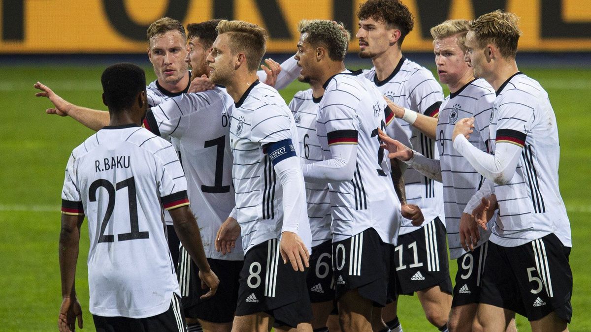 U21 für Formcheck