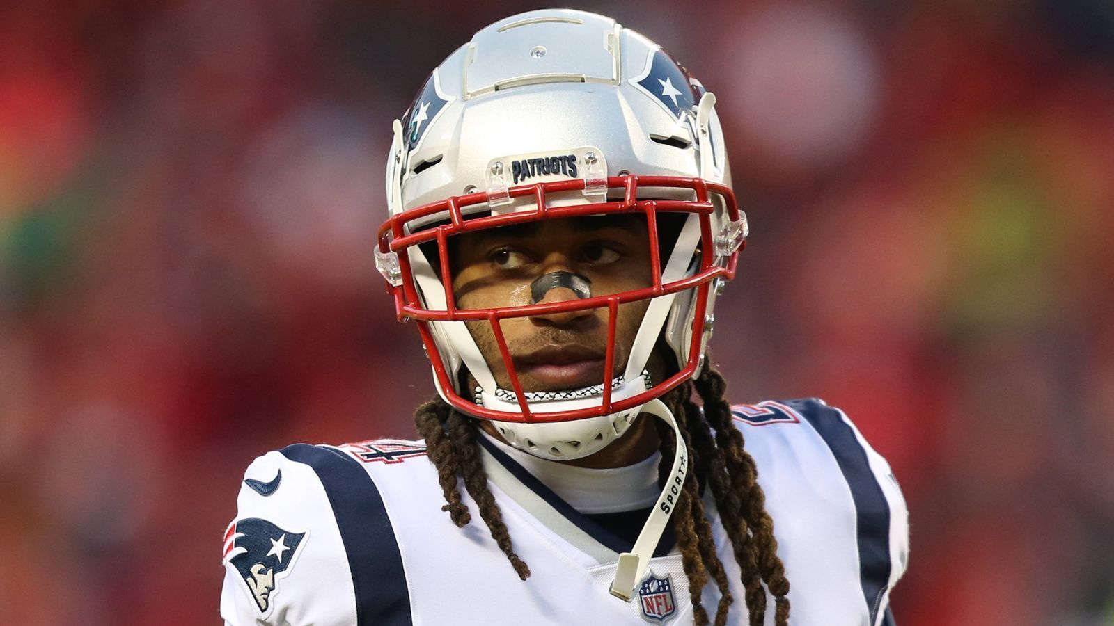 
                <strong>Platz 22: Stephon Gilmore</strong><br>
                Position: CornerbackTeam: New England PatriotsPlatzierung im Vorjahr: nicht dabei
              