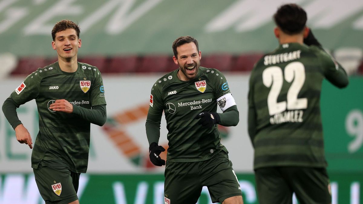 Der VfB Stuttgart gewinnt in Augsburg 4:1