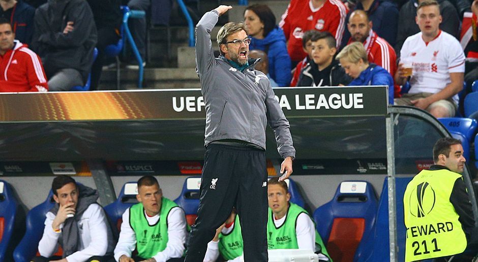 
                <strong>Jürgen Klopp FC Liverpool</strong><br>
                Klopp versucht sein Team zu motivieren, er wirft alles nach vorne.
              