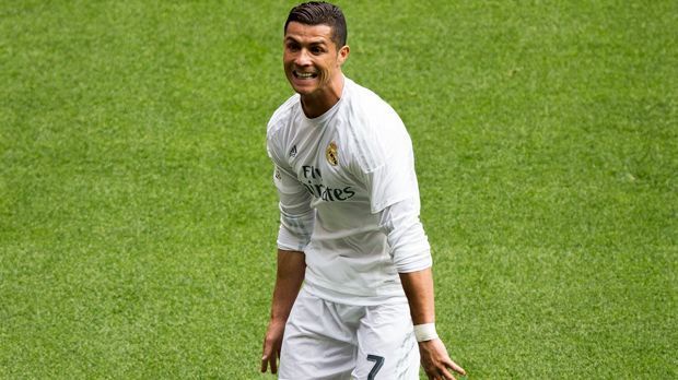 
                <strong>Cristiano Ronaldo - Tor-Rekord</strong><br>
                Cristiano Ronaldo (Real Madrid): Liga-Rekord für CR7. In sechs aufeinanderfolgenden Spielzeiten hat der Portugiese in der spanischen Primera Division 30 oder mehr Tore erzielt. Bei Real Madrids 4:0-Sieg gegen den SD Eibar schießt Ronaldo sein 30. Tor in der laufenden Saison. Lediglich in seinem ersten Jahr in Madrid trifft er "nur" 26-Mal.
              