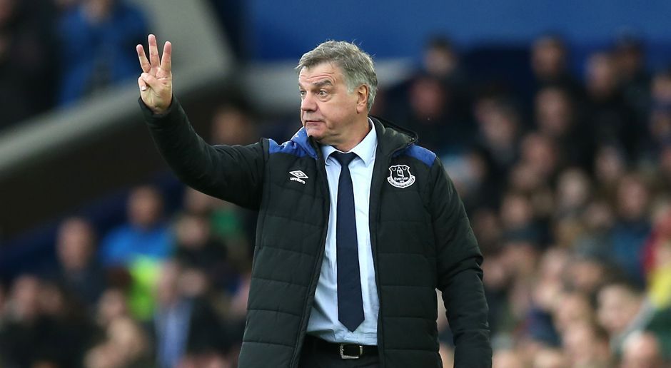 
                <strong>Platz 6 - FC Everton</strong><br>
                13,8 Millionen Euro
              