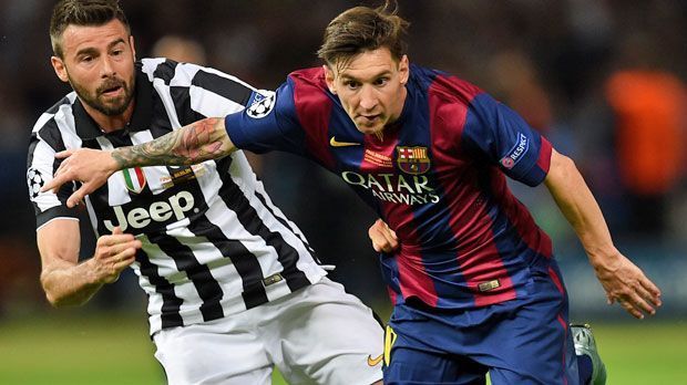 
                <strong>Lionel Messi</strong><br>
                Übertroffen wird Iniesta logischerweise nur von einem: Lionel Messi. Der mehrmalige Weltfußballer ist mit einer Stärke von 94 bei den Katalanen natürlich das Aushängeschild.
              