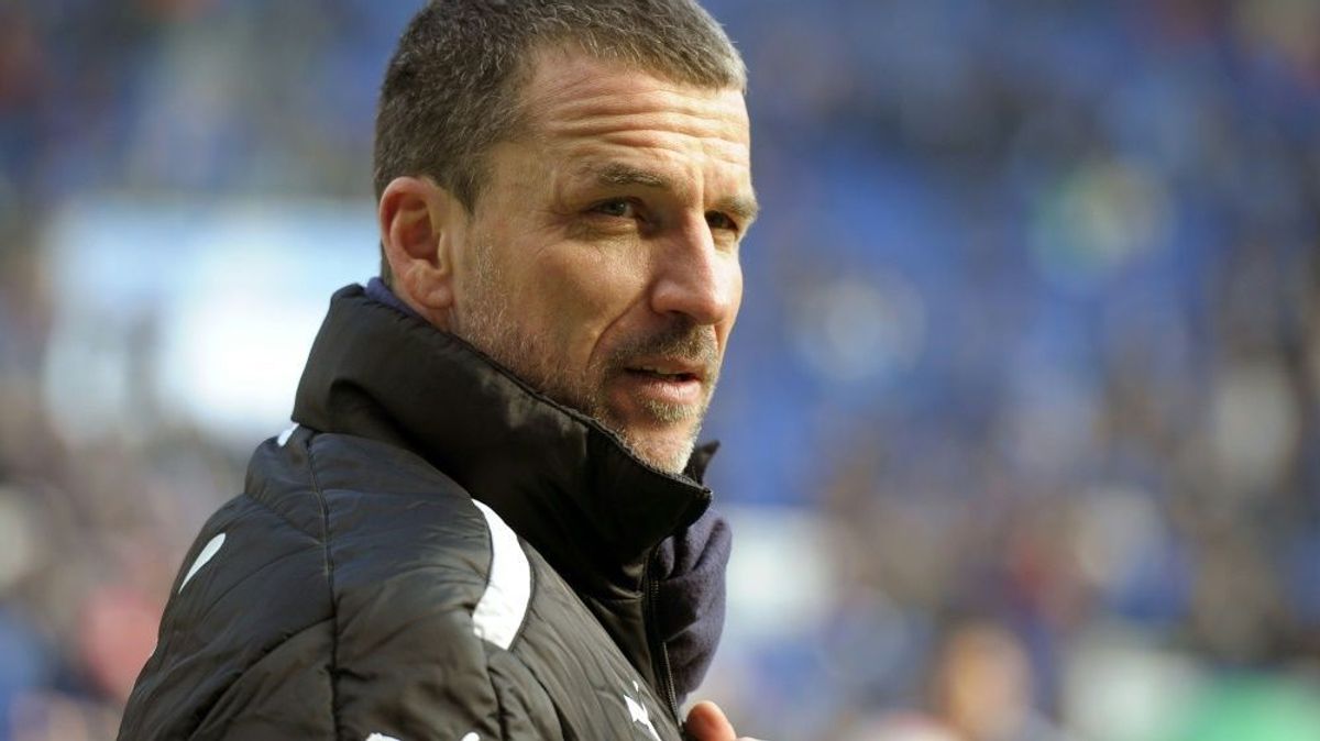 Marco Kurz verlässt Adelaide United am Saisonende.