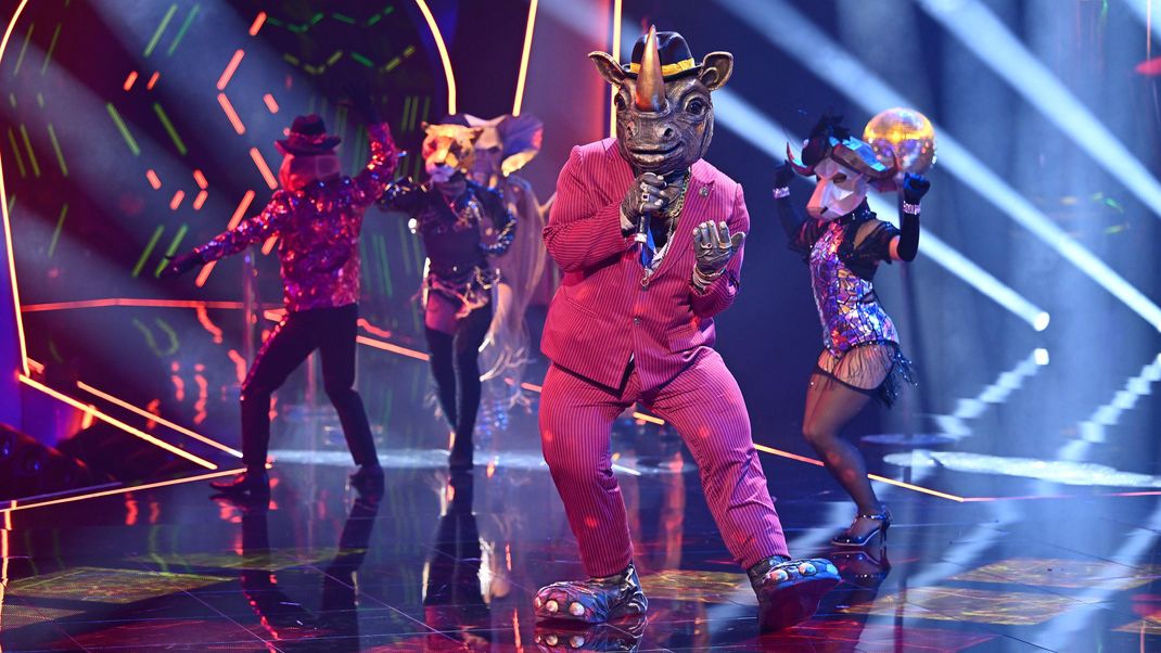 Trotz Dancing-Skills und freshem Outfit. Fürs Nashorn ist "The Masked Singer" leider schon nach einer Folge vorbei.