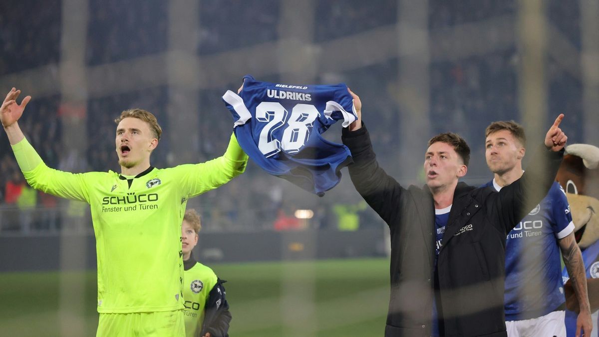 Marius Wörl (r.) jubelt vor den Fans