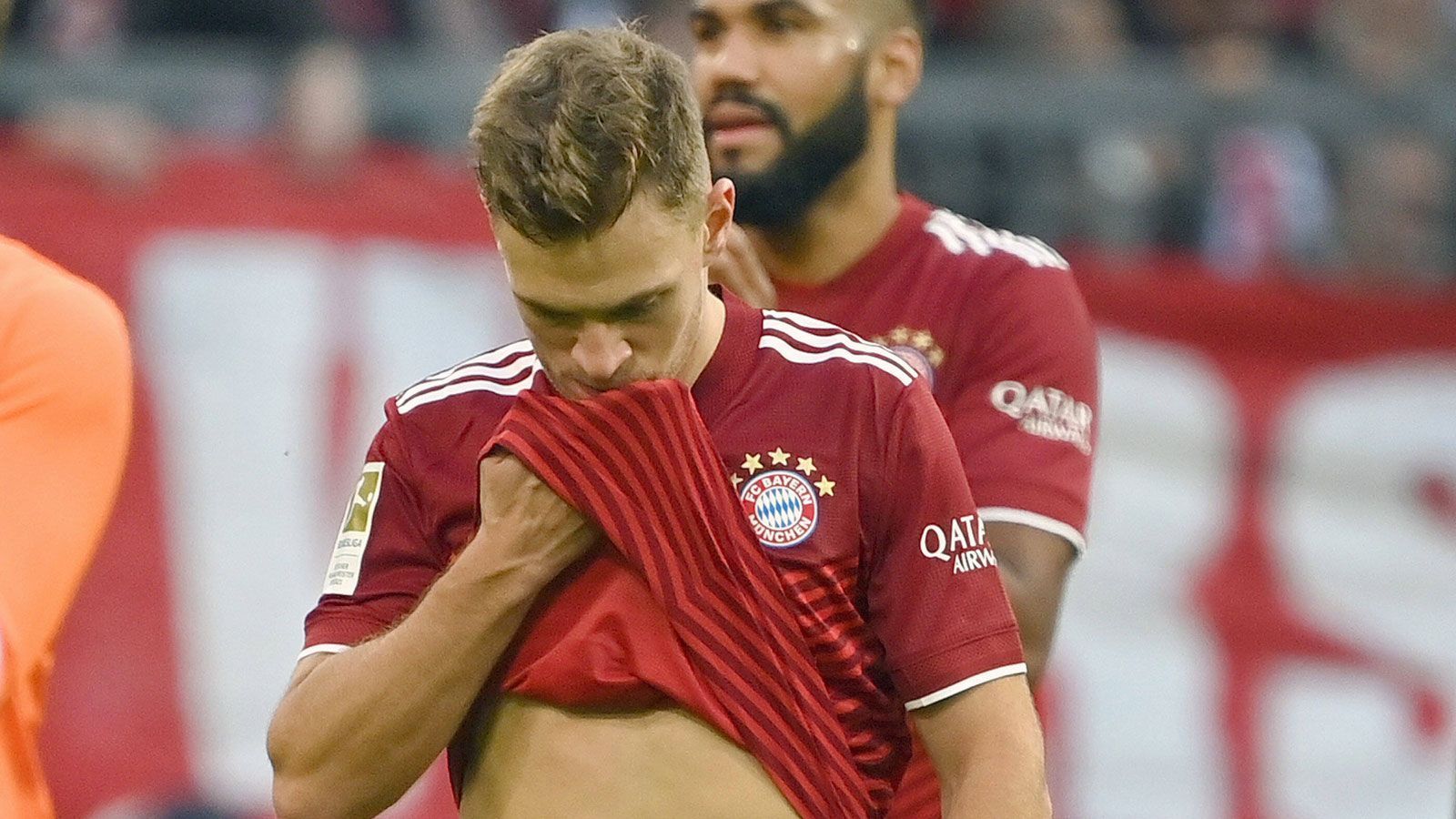 
                <strong>Joshua Kimmich</strong><br>
                
              