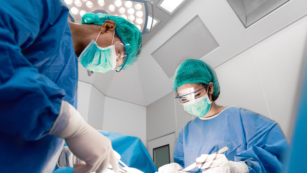 Die beliebtesten Eingriffe der ästhetisch-plastischen Chirurgie & was sie kosten 