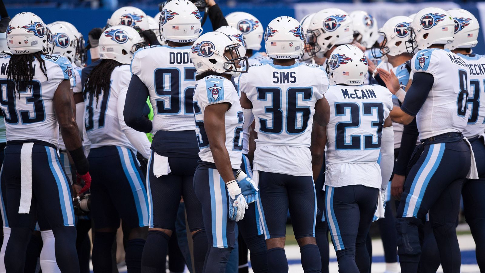 
                <strong>Tennessee Titans (4 Spieler)</strong><br>
                66 Jurrell Casey (DE), 72 Delanie Walker (TE), 78 Taylor Lewan (OT), 80 Kevin Byard (S)
              