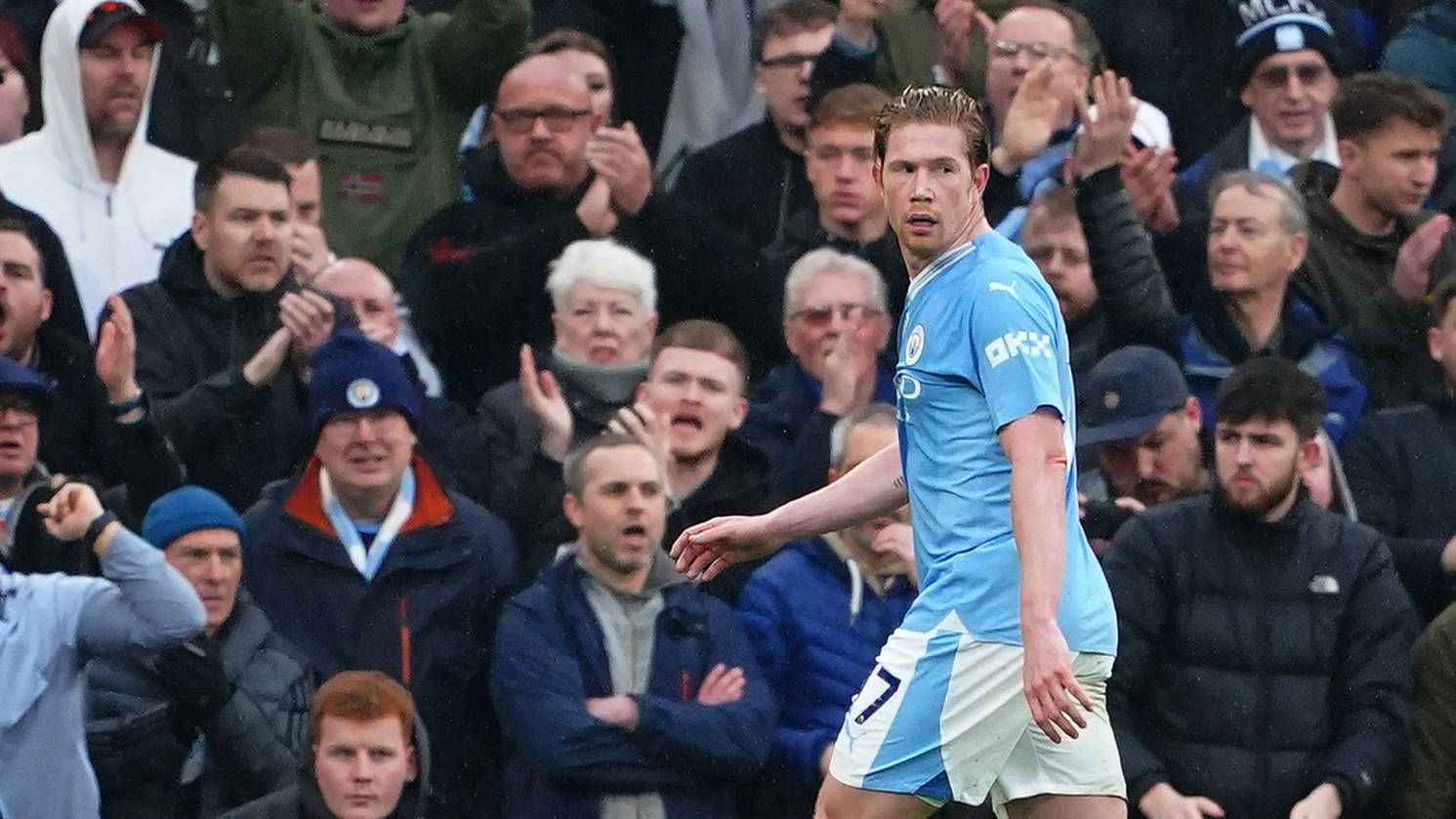 <strong>Kevin de Bruyne (Manchester City)</strong><br>Der nach langer Verletzungspause wieder genesene Belgier ist in der starken Anfangsphase der Gäste einer der Aktivposten. Den Führungstreffer bereitet De Bruyne durch eine gut einstudierte Eckballvariante klug vor, auch in weiterer Folge kommt der Routinier immer wieder mal selbst zu guten Abschlüssen. <strong><em>ran</em>-Note: 2</strong>