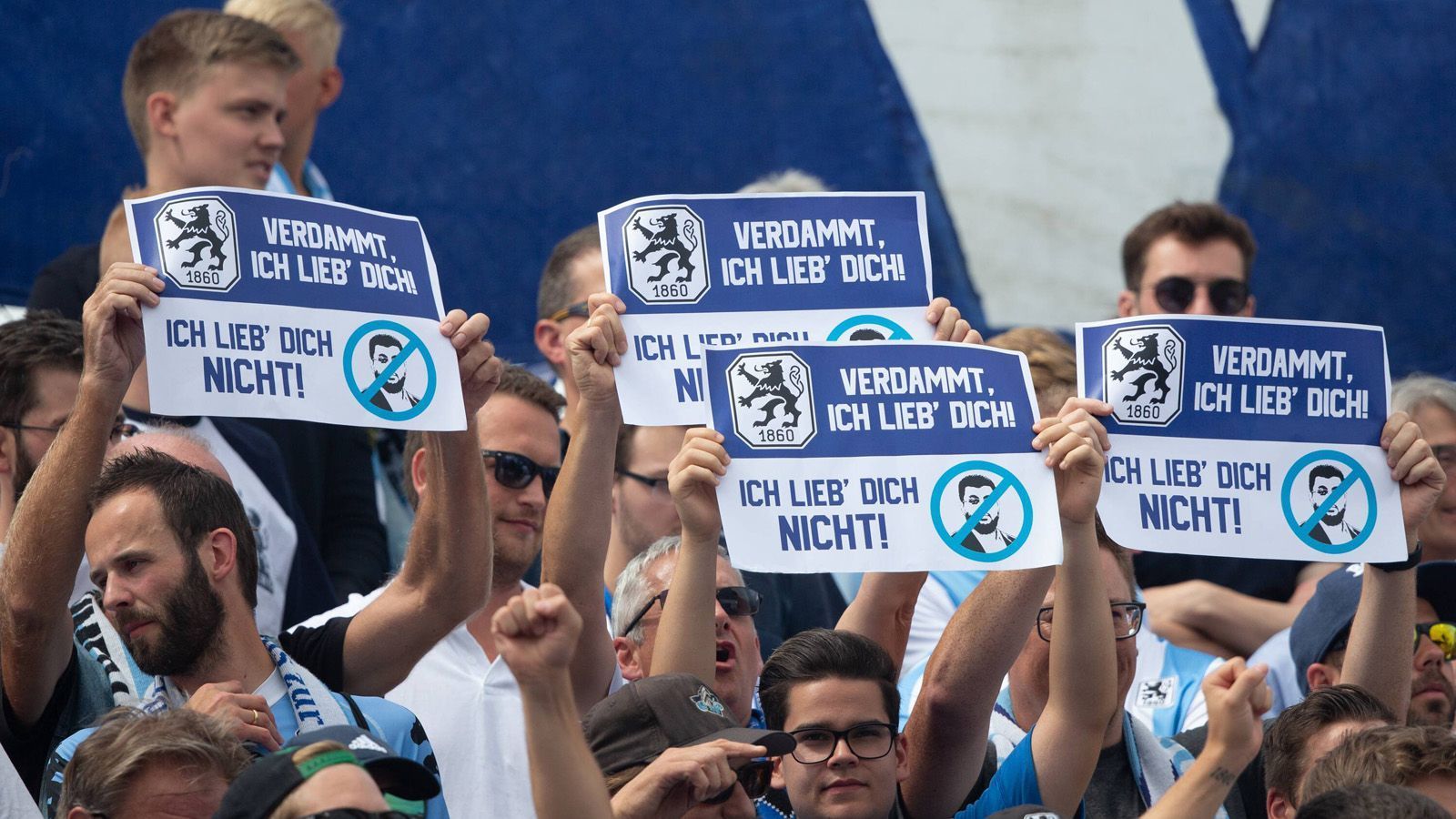 
                <strong>TSV 1860 München</strong><br>
                Bei den Münchnern kann man schon seit Jahren ein Lied vom (Alb)-Traum eines Investors erzählen. Die Profi-Abteilung plus U21 und U19 der Löwen ist vor Jahren in die TSV München von 1860 GmbH & Co. KGaA ausgegliedert wurden. 40 % gehören dem Verein. Die anderen 60 % der Anteile besitzt die HAM International Limited. Dort hat Hasan Ismaik das Sagen. Der jordanischer Geschäftsmann und sein Geld führten bislang nicht dazu, dass die Giesinger im Oberhaus spielen. Seit Jahren herrscht im Verein Unruhe und Zwist. Nach einem zwischenzeitlichen Abstieg in die Regionalliga Bayern spielt 1860 nun wieder in der dritten Liga.
              