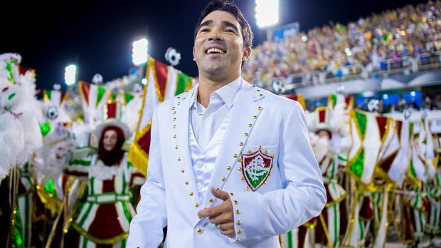
                <strong>Ex-Fußball-Star Deco</strong><br>
                Zum Karneval in Rio de Janeiro zieht es auch den früheren Barcelona-Star Deco in die Stadt. Der gebürtige Brasilianer tanzt in der Parade einer Samba-Schule mit. 
              