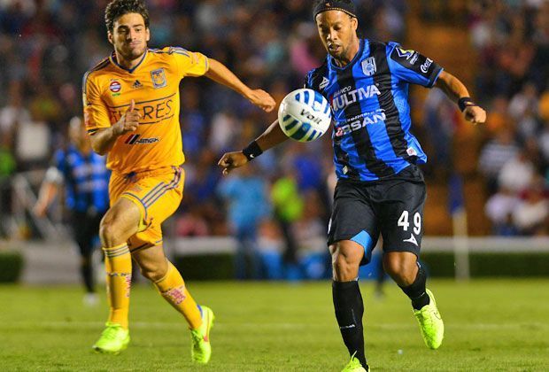 
                <strong>Platz 10: Liga MX (Mexiko)</strong><br>
                6.400 Euro pro Woche / 334.500 Euro pro Jahr (Quelle: Daily Mail)
              
