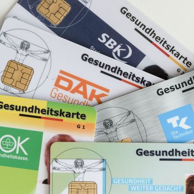 Viele Krankenkassen erhöhen 2025 die Beiträge 