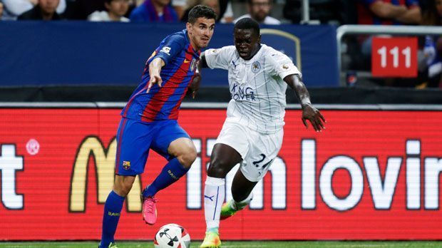 
                <strong>Nili (22)</strong><br>
                Nili (22): Mit 22 Jahren ist Francisco Jose Perdomo Borges (li.) - kurz Nili - der älteste Spieler der zweiten Mannschaft, der den Sprung in den Champions-League-Kader geschafft hat. Der Rechtsverteidiger, der als 13-Jähriger nach Barcelona kam, feierte bereits im Februar sein Liga-Debüt für den spanischen Meister. 
              