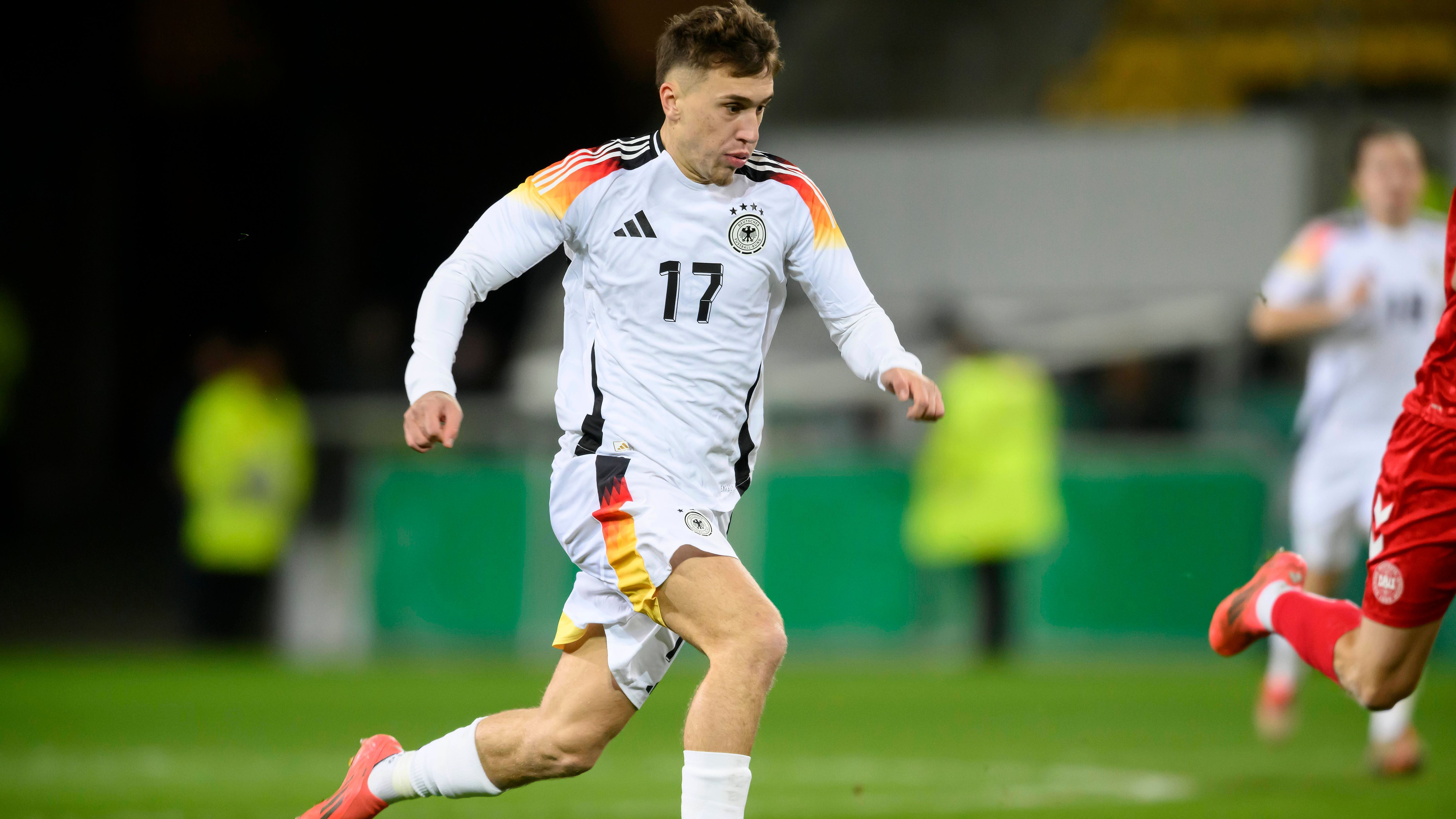 <strong>Mittelfeld: Brajan Gruda<br></strong>Alter: 20<br>Verein: Brighton &amp; Hove Albion<br>U21-Länderspiele: 10