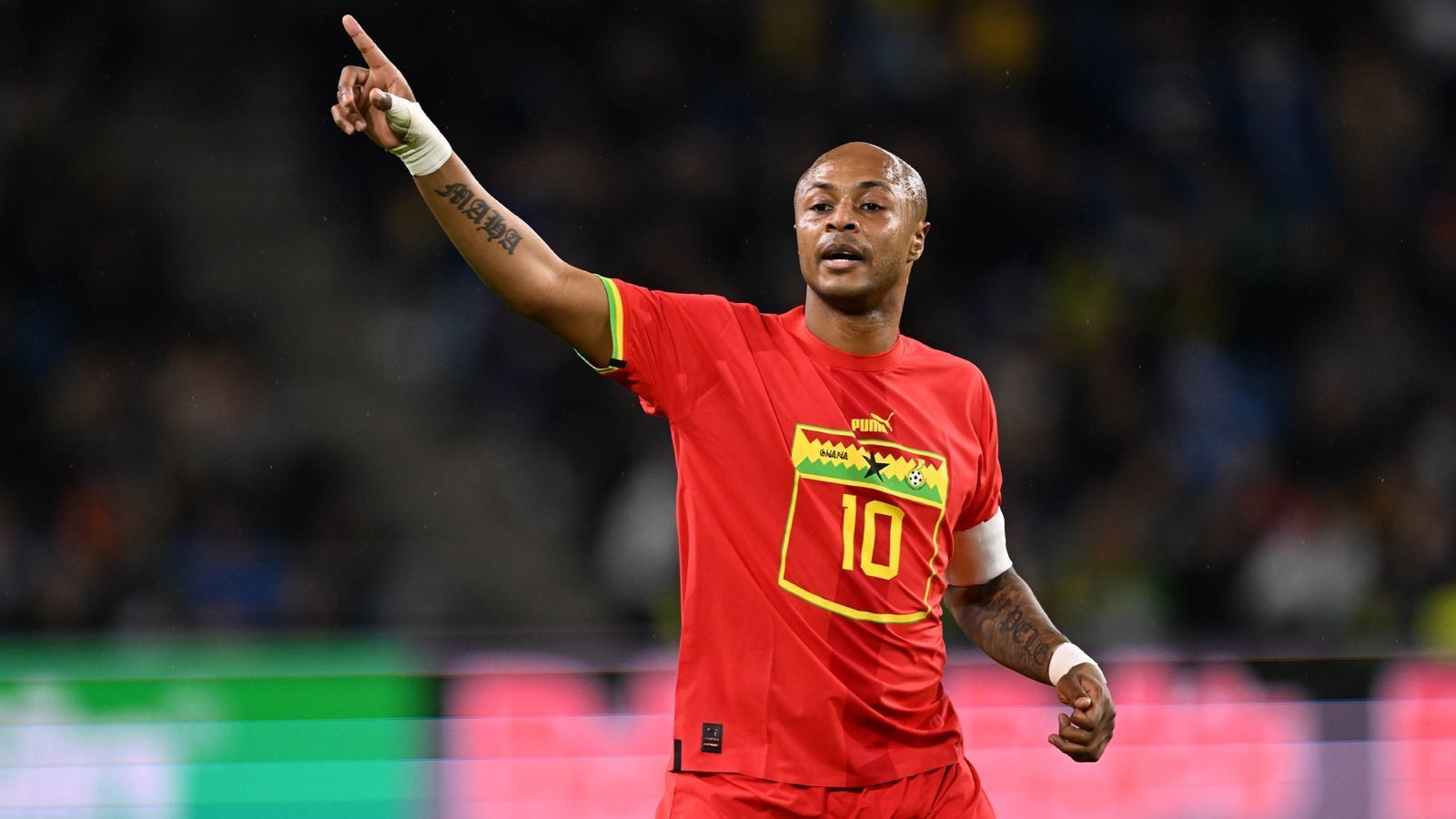 
                <strong>Ghana: Andre Ayew - Gruppe H</strong><br>
                &#x2022; Aktueller Verein: Al-Sadd SC<br>&#x2022; Länderspiele: 107<br>&#x2022; Vorgänger bei der WM 2018: keine WM-Teilnahme<br>
              