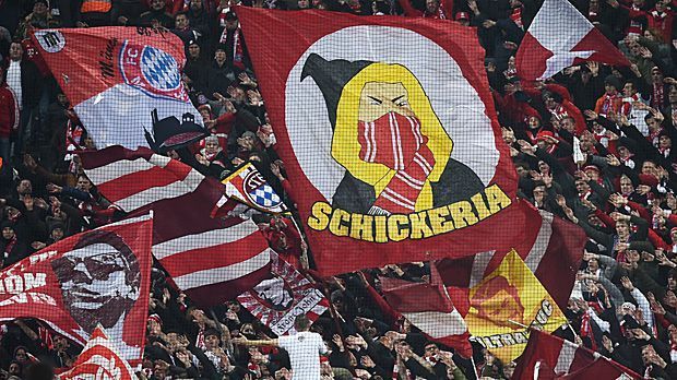 
                <strong>Platz 6: Bayern München (Bundesliga)</strong><br>
                Platz 6: Bayern München (Bundesliga) mit 89,8 Millionen Euro bei einem Zuschauerschnitt von 72.882 Fans. Der deutsche Rekordmeister forderte also angesichts von 17 Heimspielen 72,48 Euro für eine durchschnittliche Eintrittskarte in der Allianz Arena.
              