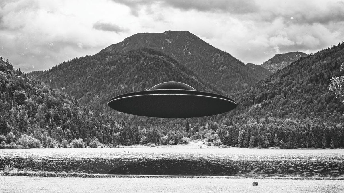 Ufo Gettyimages 1164280823 Max 2611