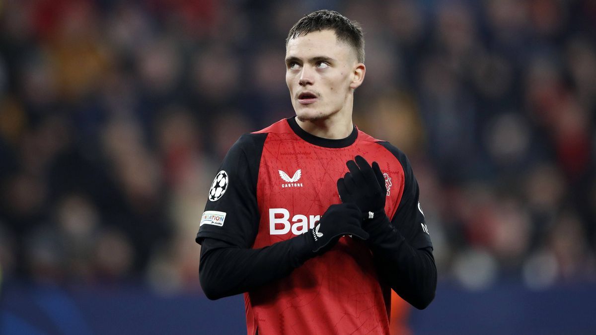 LEVERKUSEN - Florian Wirtz of Bayer 04 Leverkusen during the UEFA Champions league match between Bayer 04 Leverkusen and FC Internazionale Milano at the Bay Arena on Dec. 10, 2024 in Leverkusen, Ge...