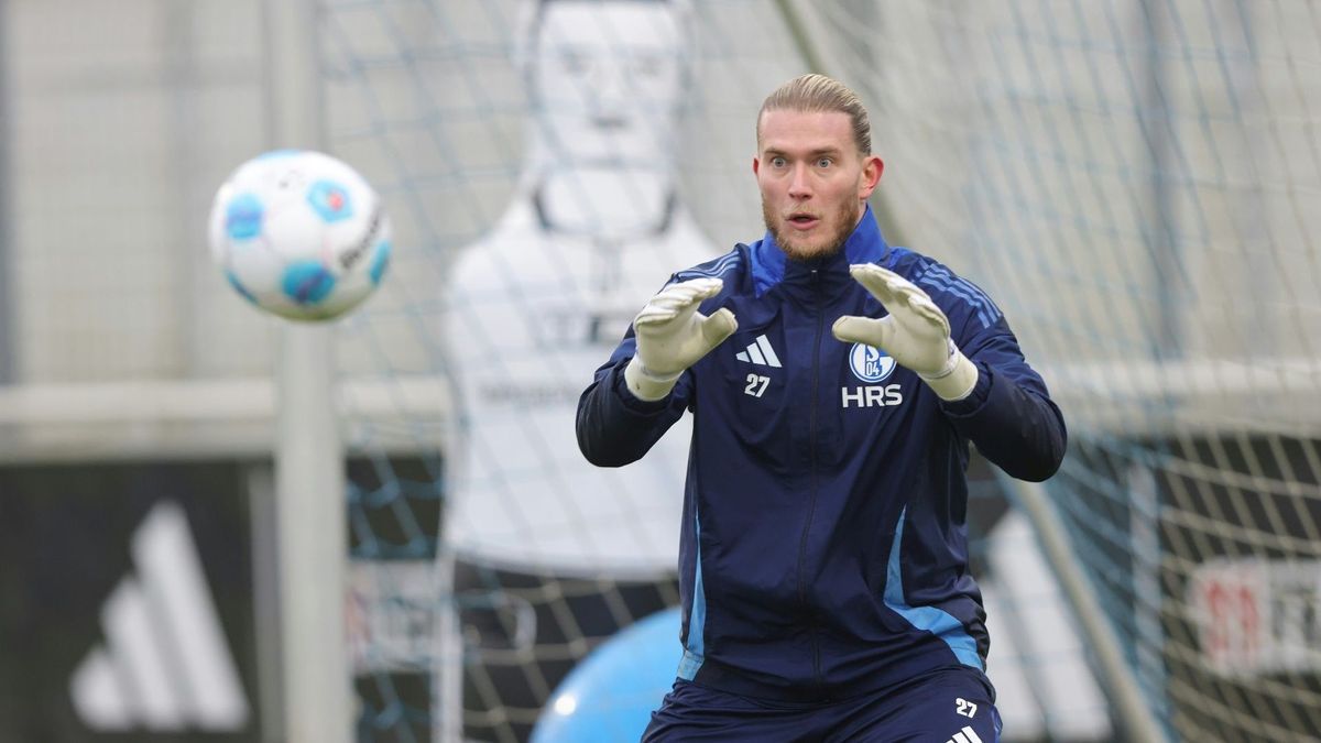 Schalke-Neuzugang Loris Karius im Training