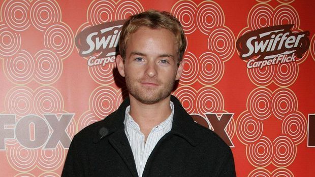 Christopher Masterson Image