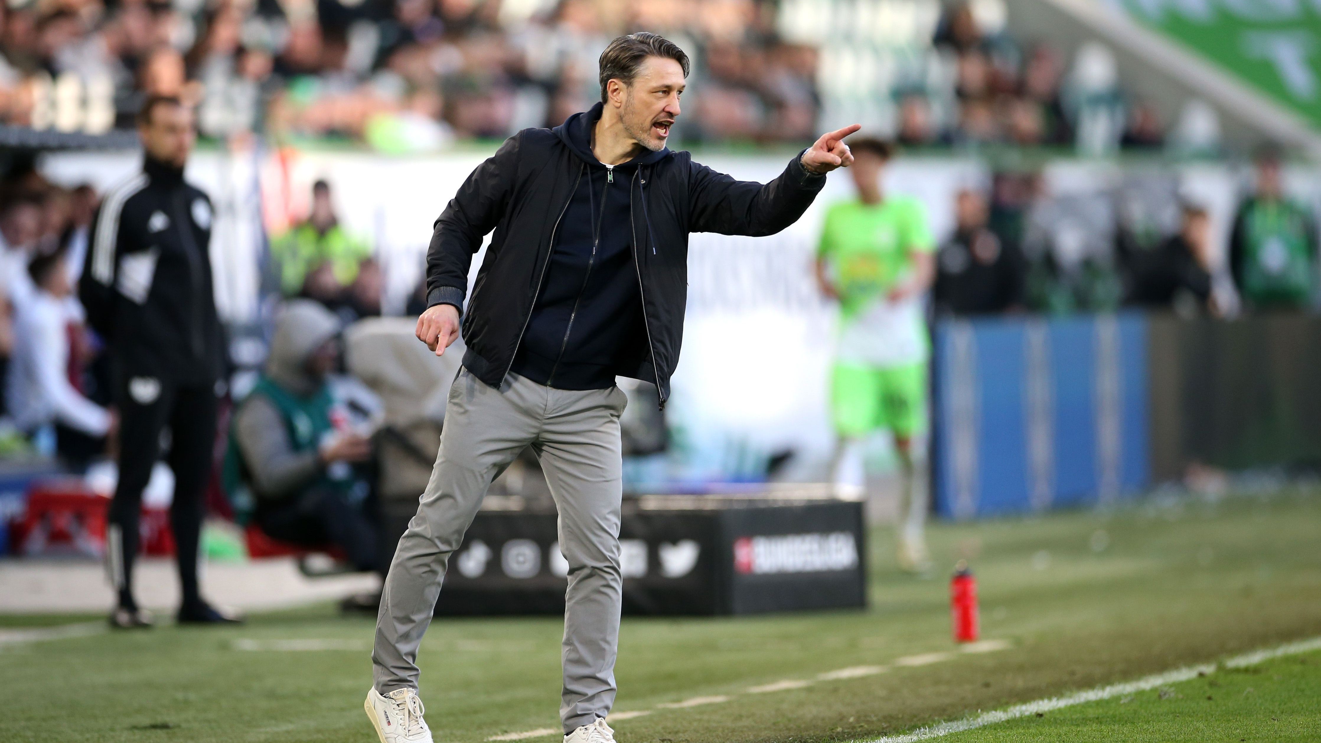 <strong>Niko Kovac (vereinslos)</strong><br>Als Nachfolger von Florian Kohfeldt beim VfL Wolfsburg kehrte Kovac 2022/23 in die Bundesliga zurück. Platz 8 reichte zwar nicht fürs internationale Geschäft, doch die Bosse waren zufrieden. Als im zweiten Jahr plötzlich der Klassenerhalt in Gefahr geriet, musste Kovac im März dieses Jahres gehen.