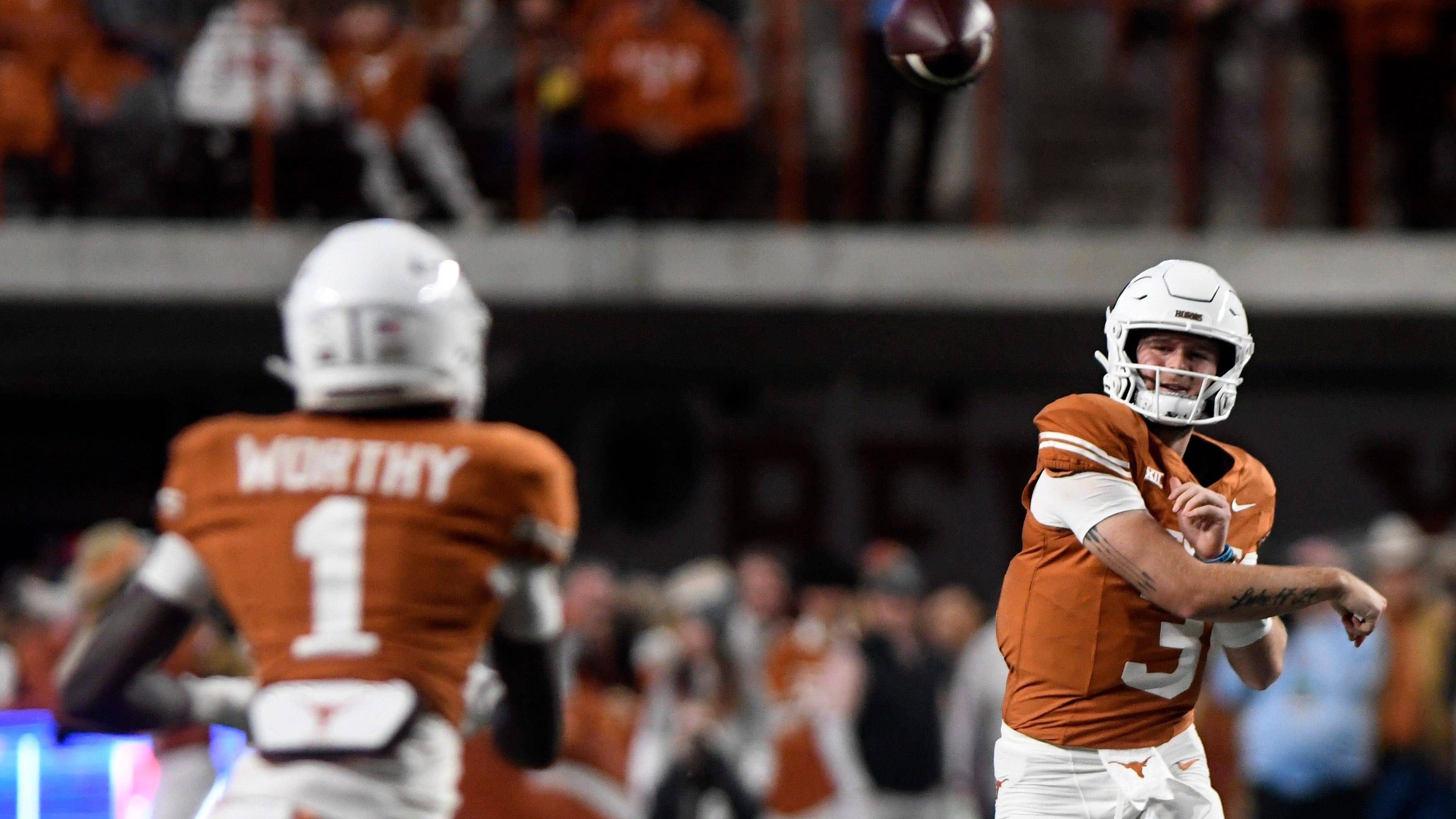 <strong>3. Texas Longhorns</strong><br>Der US-Bundesstaat mit dem Stern in der Flagge, wo alles größer sein soll und man sich als Krone der Schöpfung ansieht, braucht einen Erfolg. Hier und jetzt. Der Kopf wird dabei ausschlaggebend sein. Dass das Team ausreichend Talent und Fähigkeit mitbringt, steht außer Frage, die Demontage der Oklahoma State Cowboys war nur das letzte in einer Reihe sehr plastischer Beispiele.