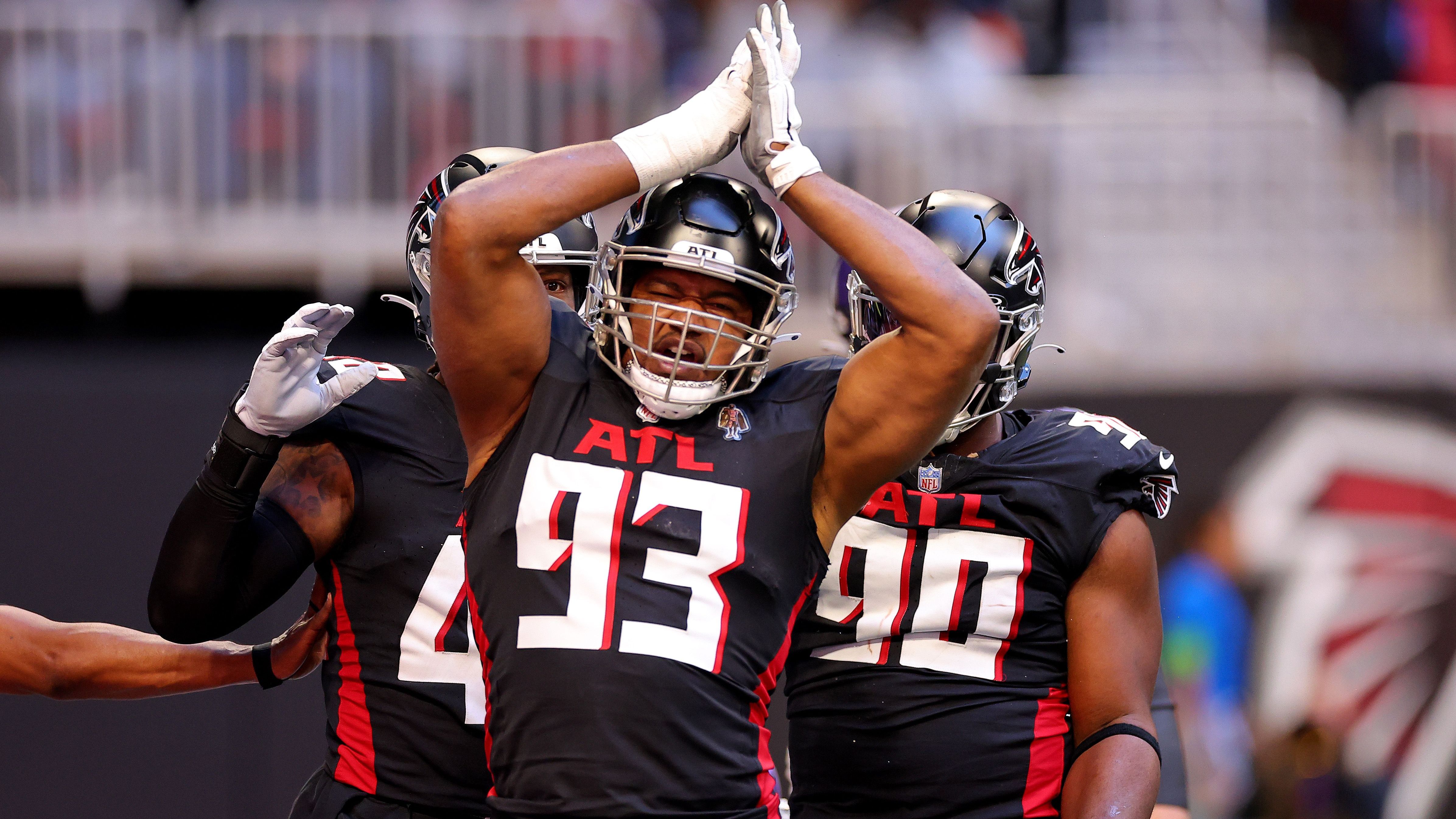 <strong>Platz 36: Calais Campbell (Miami Dolphins)</strong><br>- Rating: 82<br>- Position: Right Defensive End