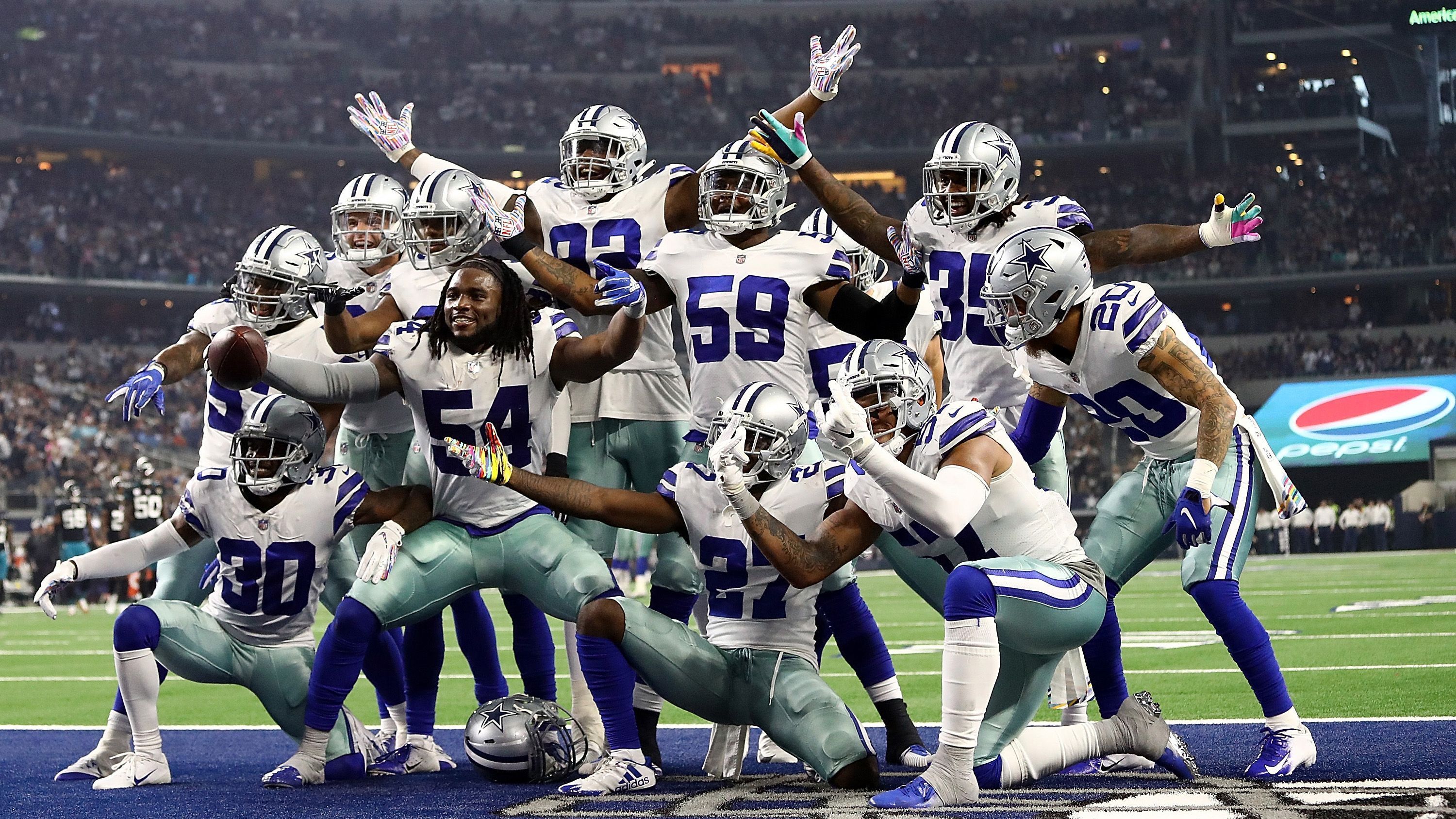 
                <strong>Der Zuschauerschnitt in der Regular Season</strong><br>
                Die NFL hat die durchschnittlichen Zuschauerzahlen der Regular Season 2018 veröffentlicht. Spitzenreiter sind die Dallas Cowboys, die beinahe an der 100.000-Marke kratzen. ran.de zeigt die komplette Liste.
              