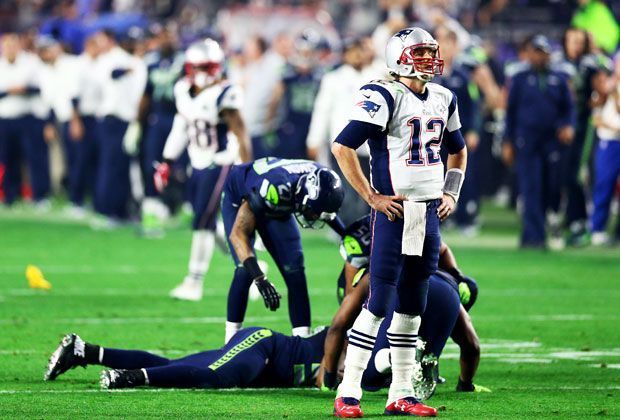 
                <strong>Bradys zweite Interception</strong><br>
                Die zweite Hälfte fängt alles andere als gut für die Patriots an. Während die Seahawks mit einem Field Goal punkten wirft Tom Brady seine zweite Interception.
              