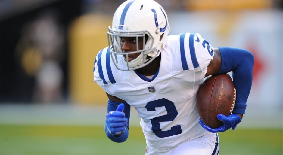 
                <strong>17. Indianapolis Colts</strong><br>
                Einen Innovationspreis werden die Colts mit ihren schlichten Jerseys nie gewinnen – egal ob in weiß oder blau. Aber wer nichts macht, macht auch nichts falsch. Glückwunsch zum 17. Platz!
              