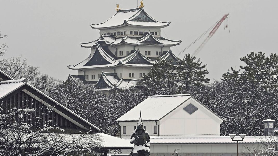 Ein Testprojekt in Japan versucht aus Schnee Strom zu gewinnen.