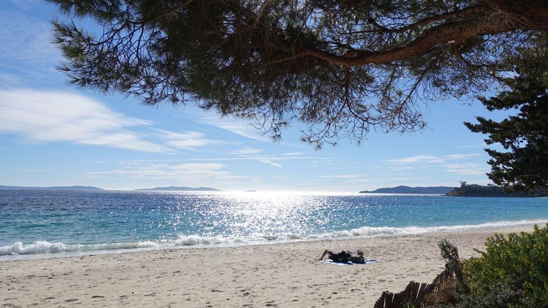 Ein Strand in Südfrankreich (Symbolbild).