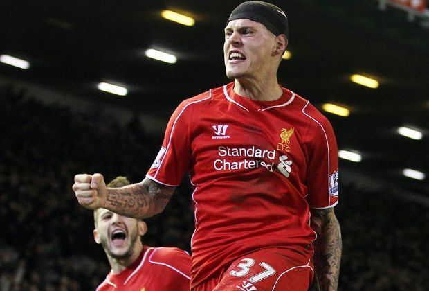 
                <strong>Martin Skrtel: Erst Kopfwunde, dann Torschütze</strong><br>
                Der Rest ist pure Emotion! Der Turban-Matchwinner läuft in die Kurve und lässt sich feiern. Morgen brummt wahrscheinlich der Schädel, das dürfte Skrtel aber herzlich egal sein.
              