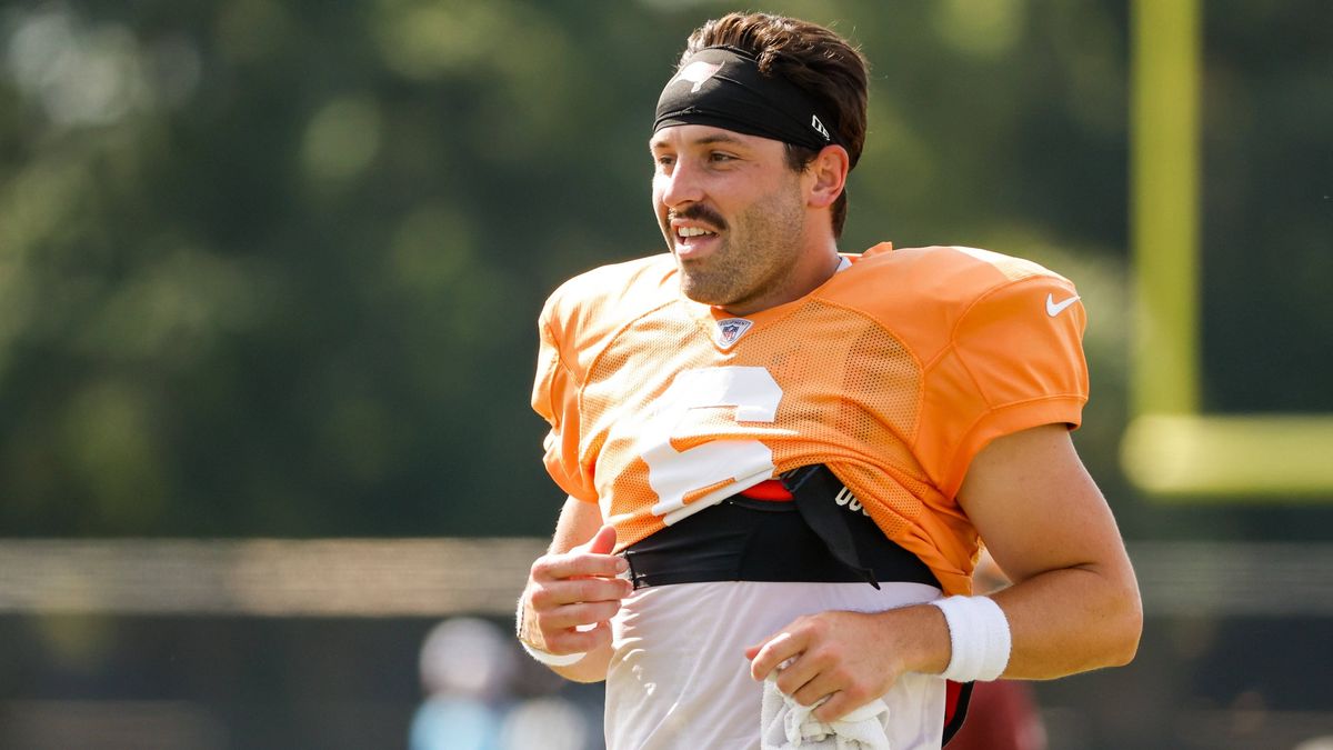 August 7, 2025, Tampa, Florida, USA: Tampa Bay Buccaneers quarterback Baker Mayfield (6) warms up during training camp at the AdventHealth Training Center in Tampa on Thursday, Aug. 7, 2025. Tampa ...