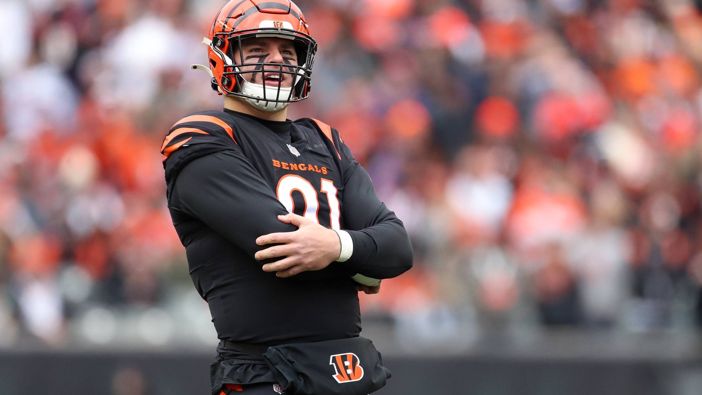 <strong>Cincinnati Bengals&nbsp;</strong><br>Vielleicht kann die gut besetzte Defensive das Ruder übernehmen. Die von Lou Anarumo trainierte Abteilung konnte bisher nur situativ ihr volles Potenzial ausschöpfen. Besonders die Passverteidigung ist mit sieben zugelassenen "Net Yards" pro Spielzug (höchster Wert der Liga) anfällig.